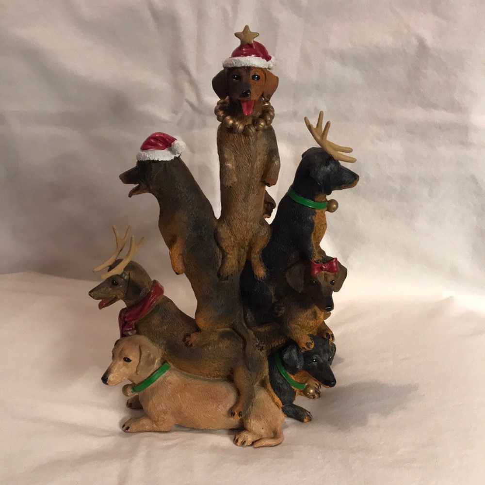 Dachshund Christmas Club Totem/ Dog Pile Tree Figurine 11” Tall